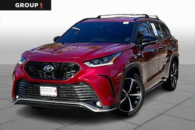 2022 Toyota Highlander XSE's photo