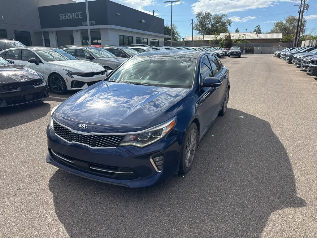 2018 Kia Optima SX photo 2