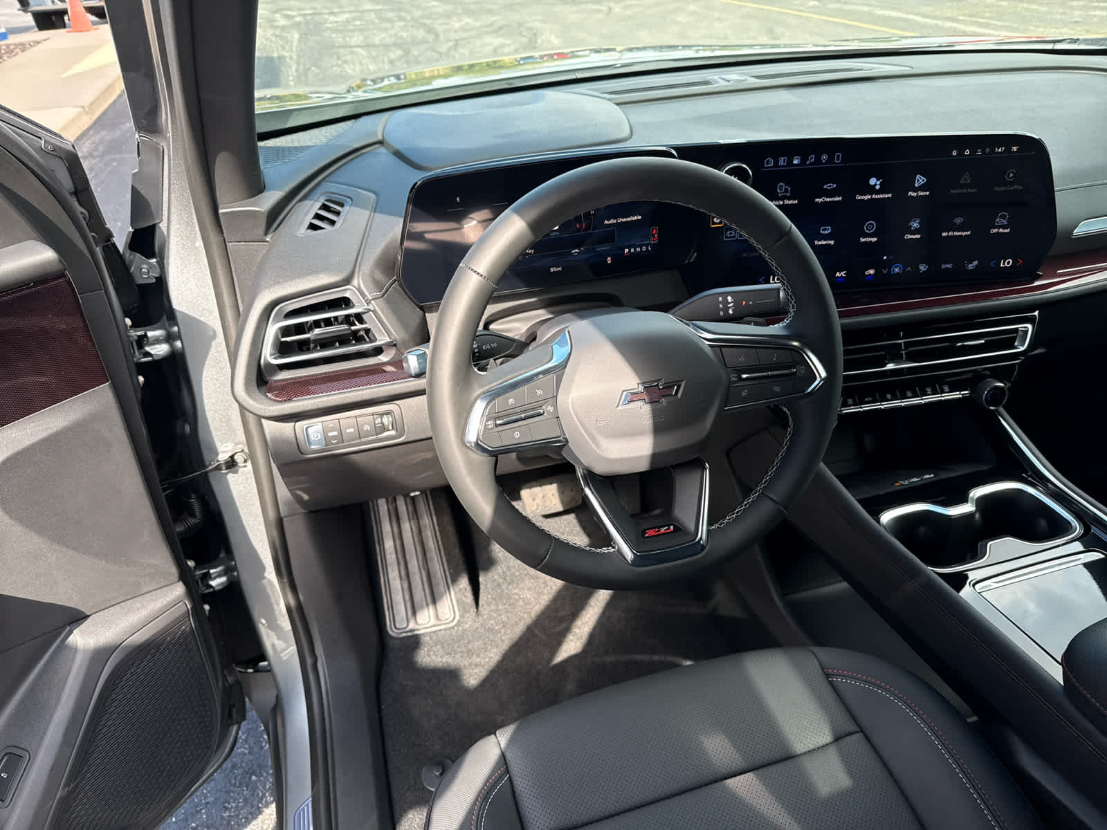 2026 Chevrolet Traverse Z71 photo 5
