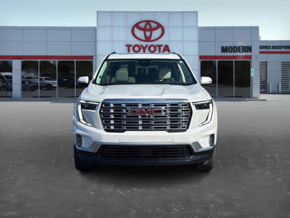 2024 Gmc Acadia Denali photo 2