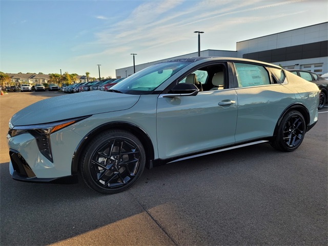 2025 Kia K4 GT-Line Turbo photo 3