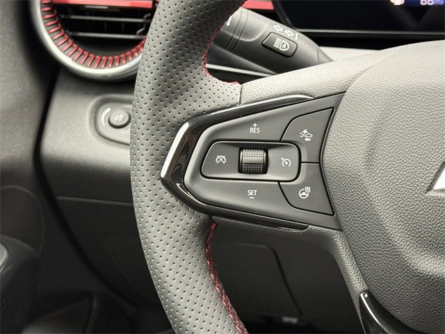 2025 Chevrolet Trax photo 27