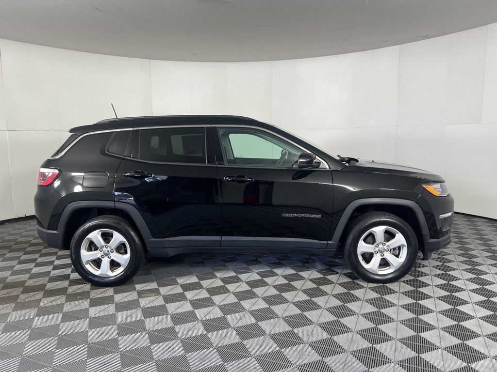 2019 Jeep Compass Latitude photo 10