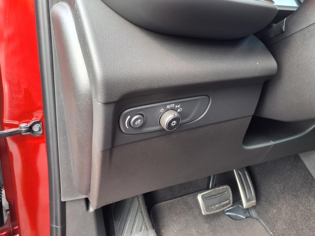 2023 Buick Envision Essence photo 19