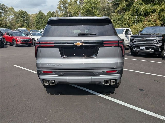 2026 Chevrolet Traverse photo 4