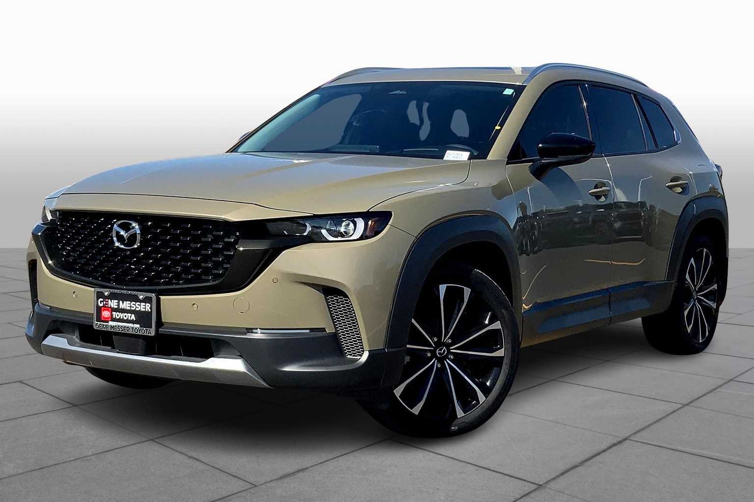 2025 Mazda CX-50 Premium Plus's photo