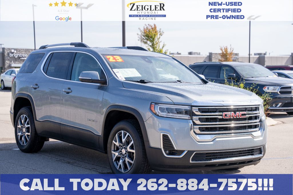 2023 GMC Acadia SLT