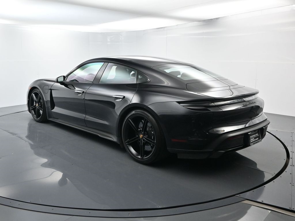 2023 Porsche Taycan Turbo S photo 2