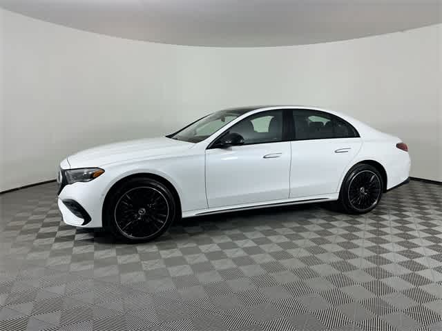 2024 Mercedes Benz E 350 4MATIC photo 3