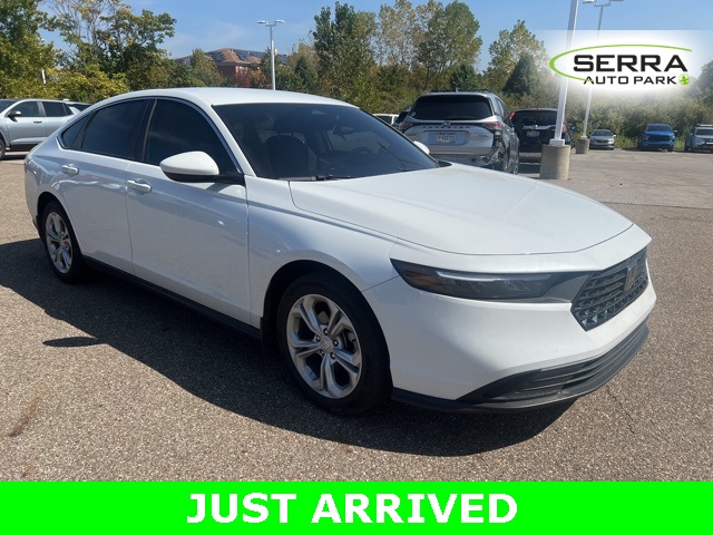 2024 Honda Accord LX photo 2