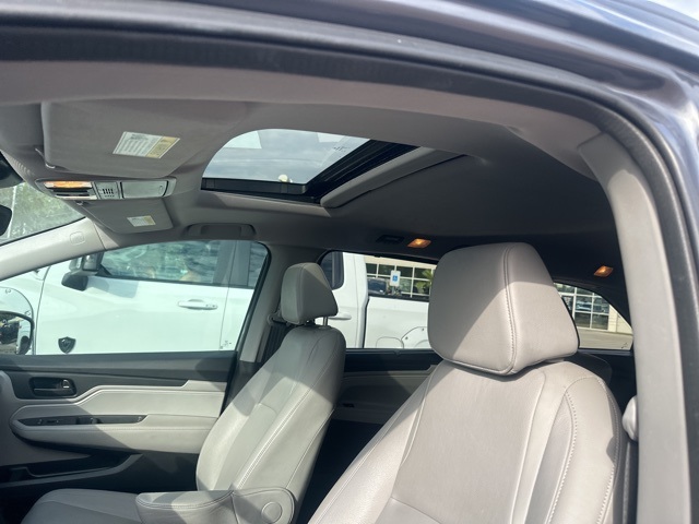 2018 Honda Odyssey EX-L photo 9