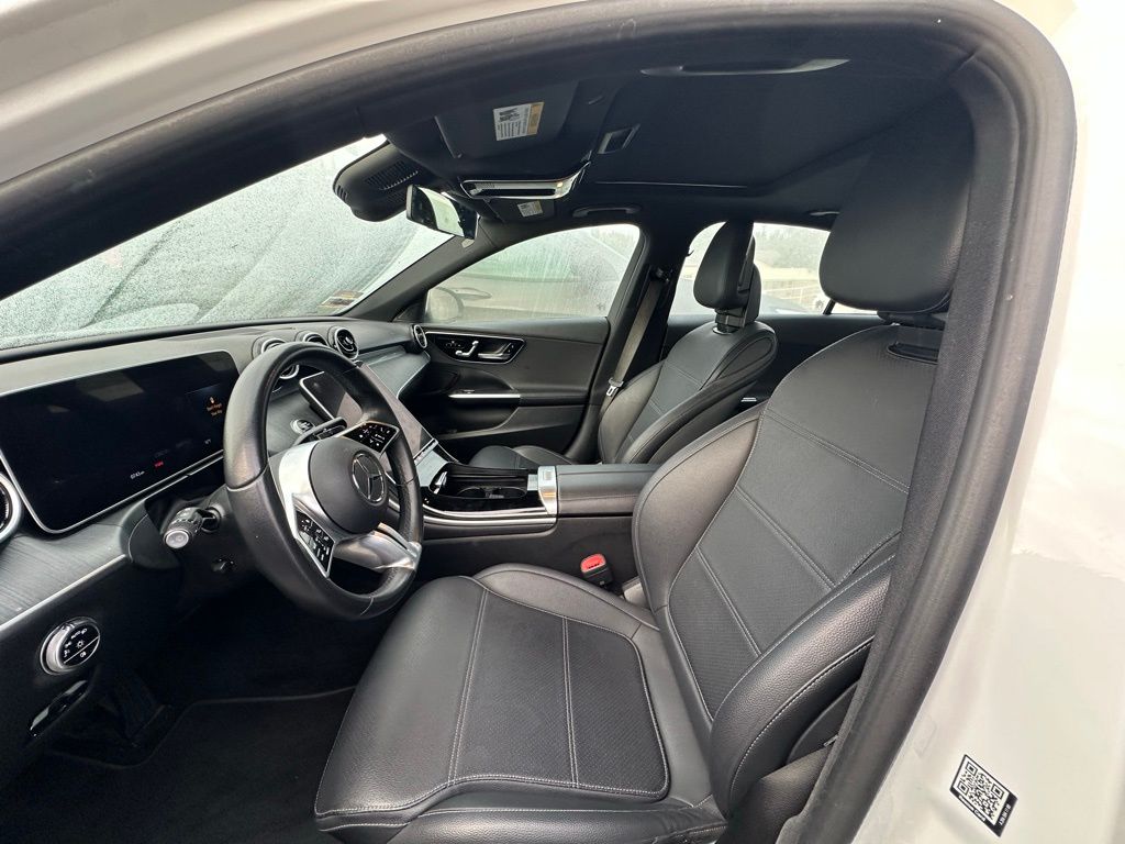 2024 Mercedes Benz C 300 photo 4