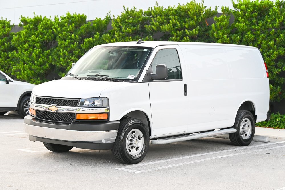 2024 Chevrolet Express Cargo Work Van's photo