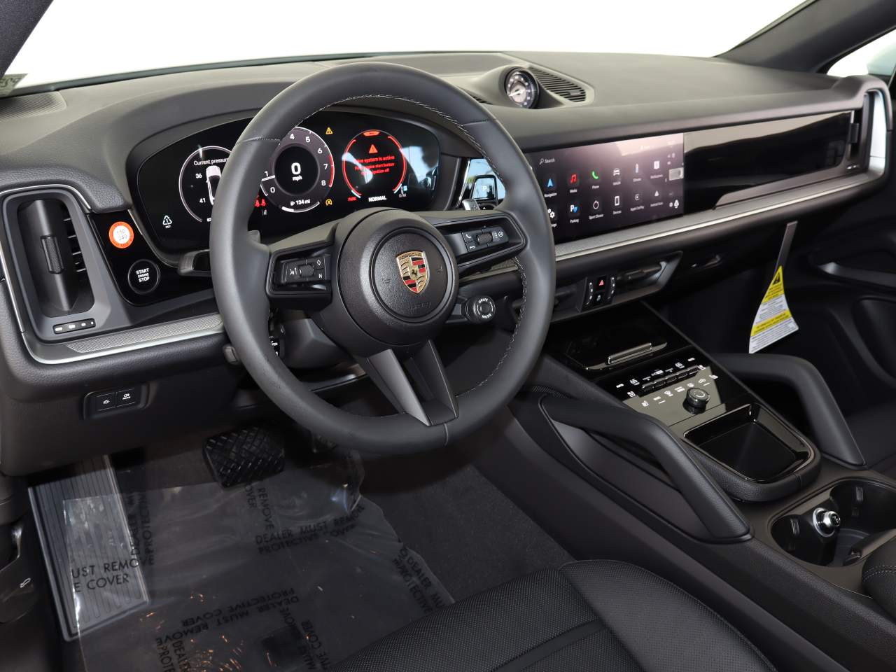 2025 Porsche Cayenne Coupe photo 4