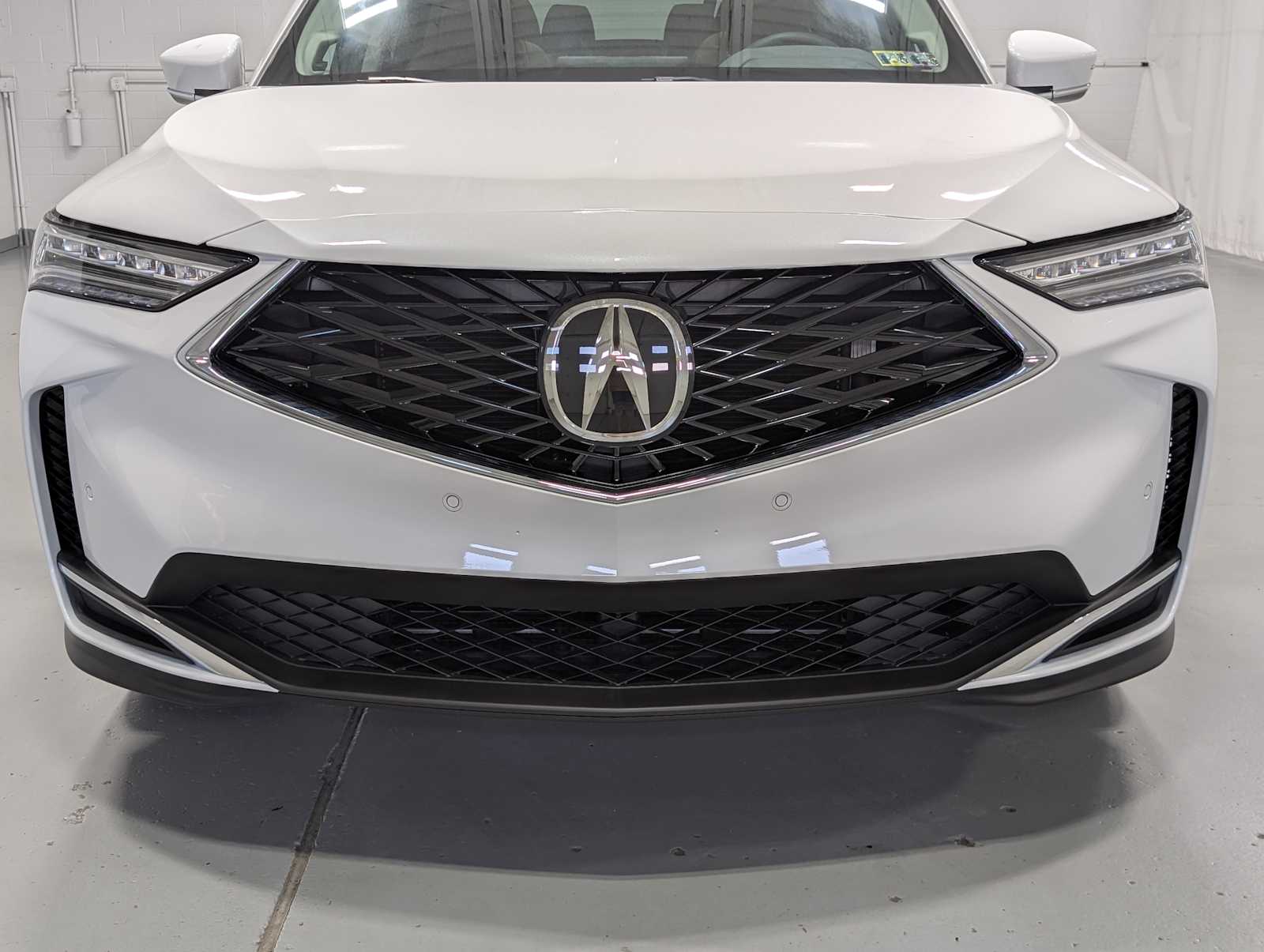2025 Acura MDX SH-AWD Technology photo 2