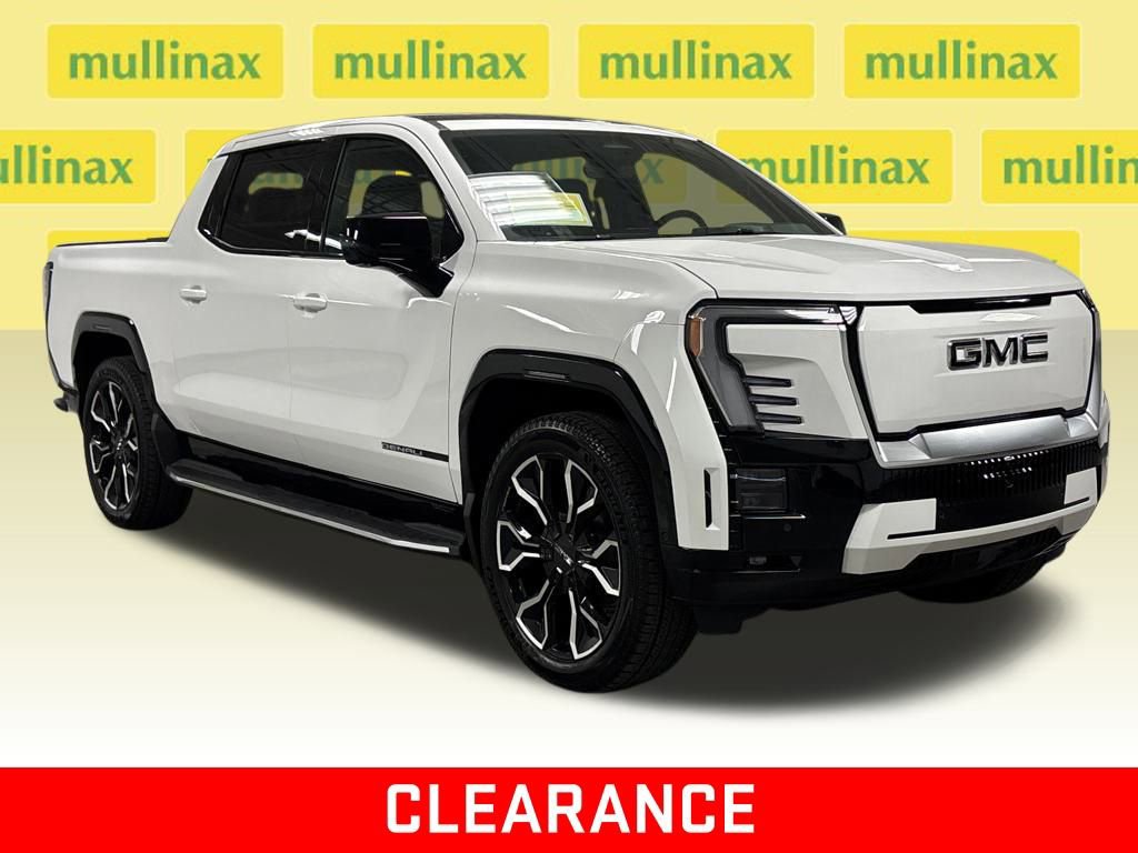2025 GMC Sierra EV Denali's photo