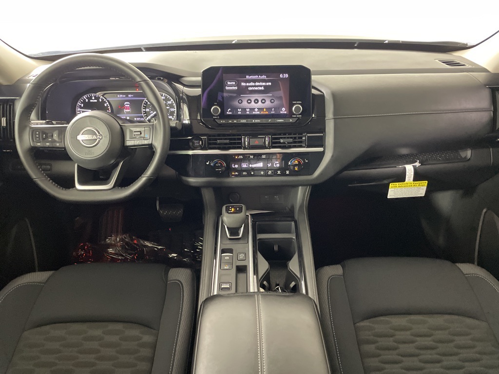 2025 Nissan Pathfinder SV photo 39