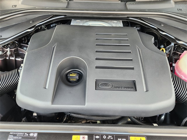 2025 Land Rover Range Rover SE photo 19