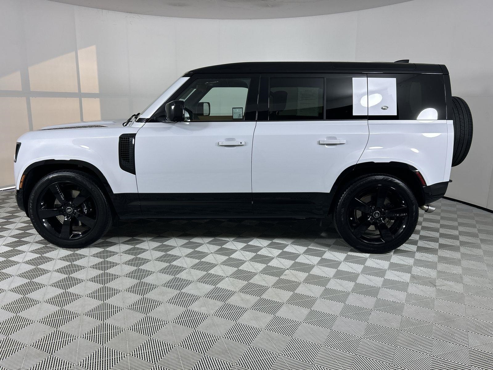 2023 Land Rover Defender 110 V8 110 Carpathian Edition photo 2