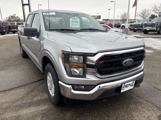 2023 Ford F-150 XL's photo