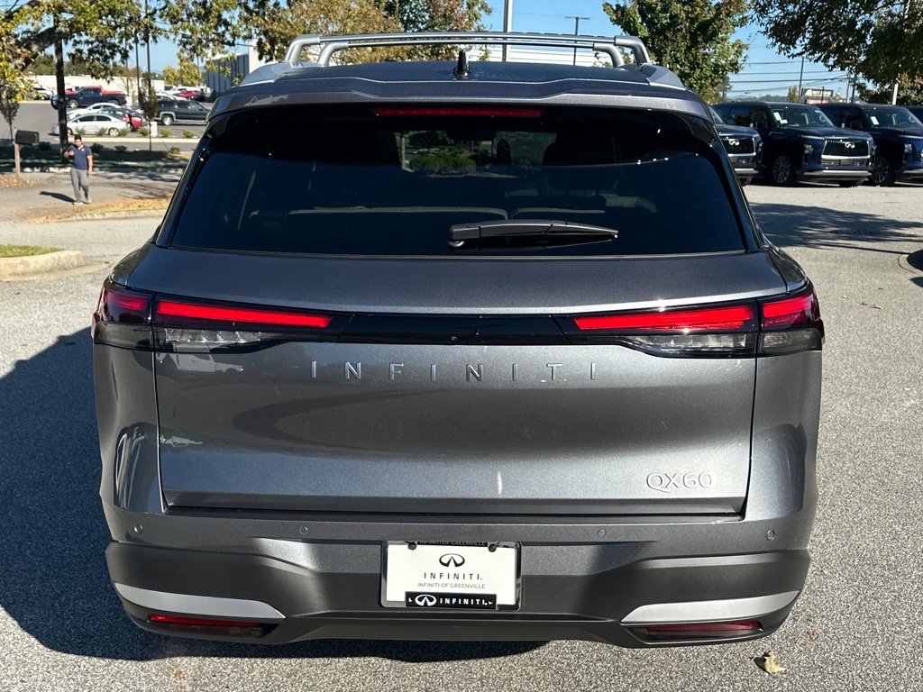 2026 Infiniti QX60 Luxe photo 4