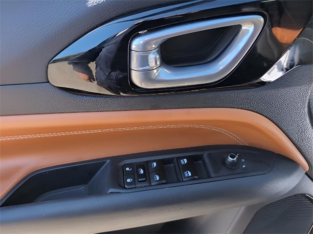2024 Jeep Compass Limited photo 11