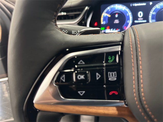 2025 Jeep Grand Cherokee Summit Reserve photo 30