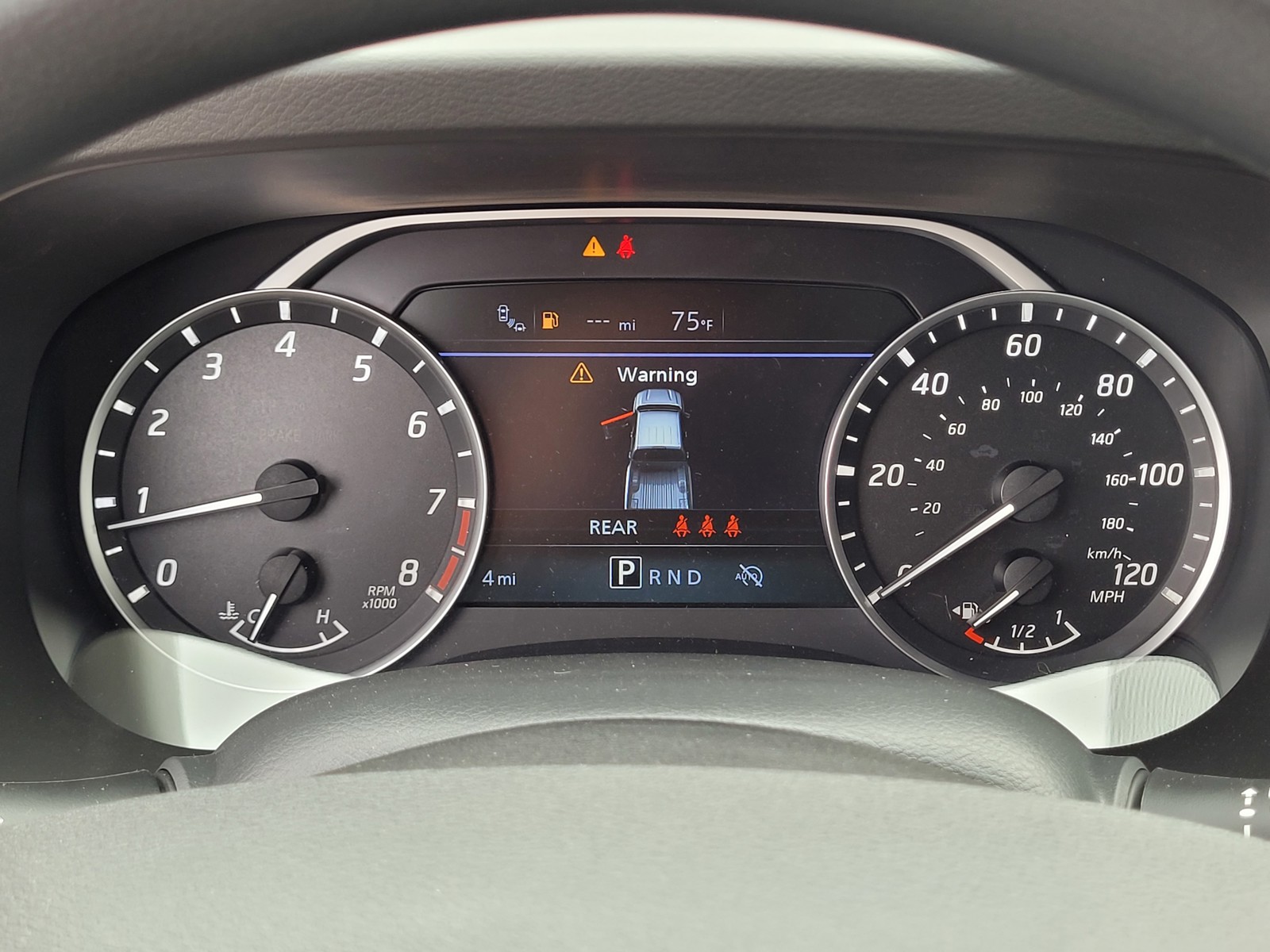 2026 Nissan Frontier SV photo 11