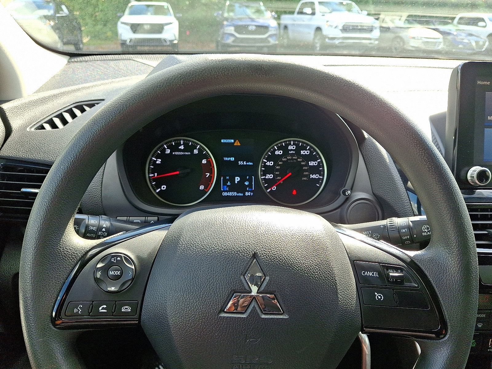 2022 Mitsubishi Eclipse Cross LE photo 16