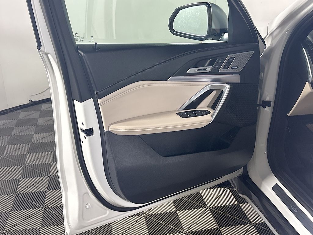 2023 Bmw X1 XDrive28i photo 9