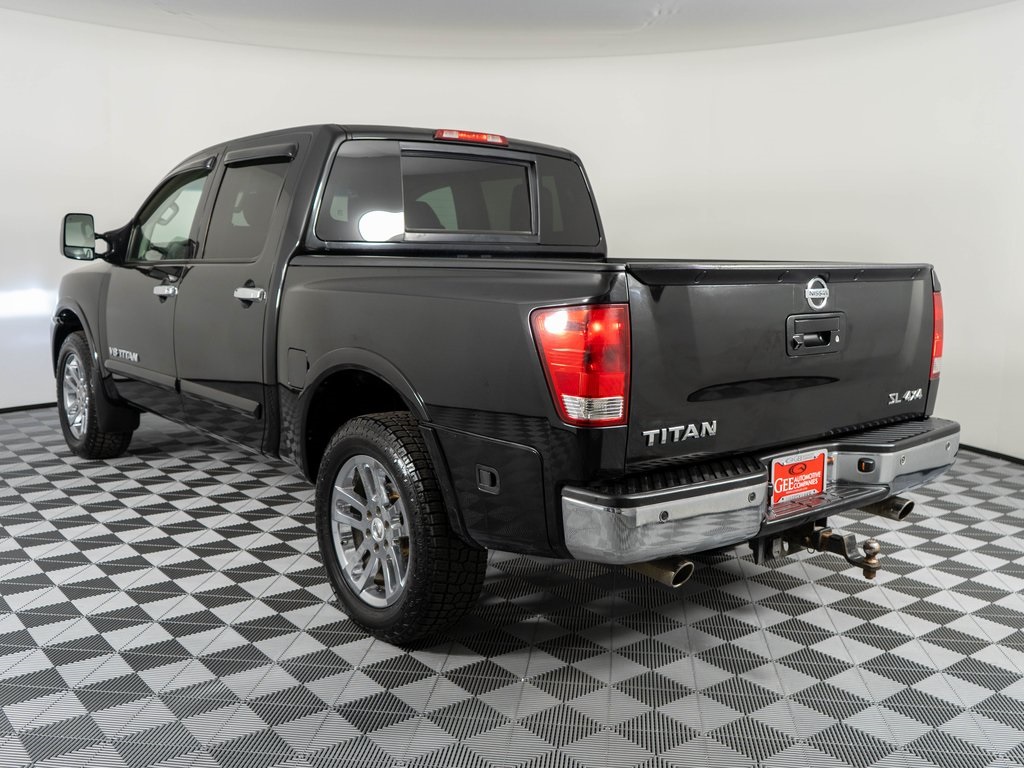 2015 Nissan Titan PRO-4X photo 4
