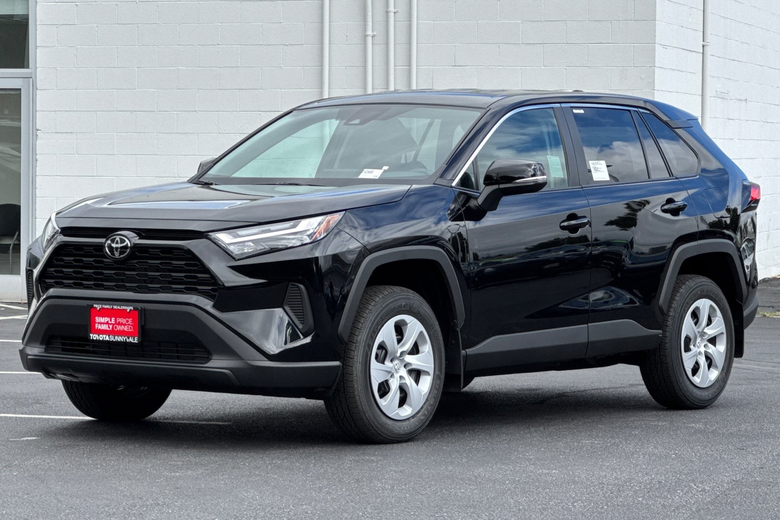 2025 Toyota RAV4 LE photo 2