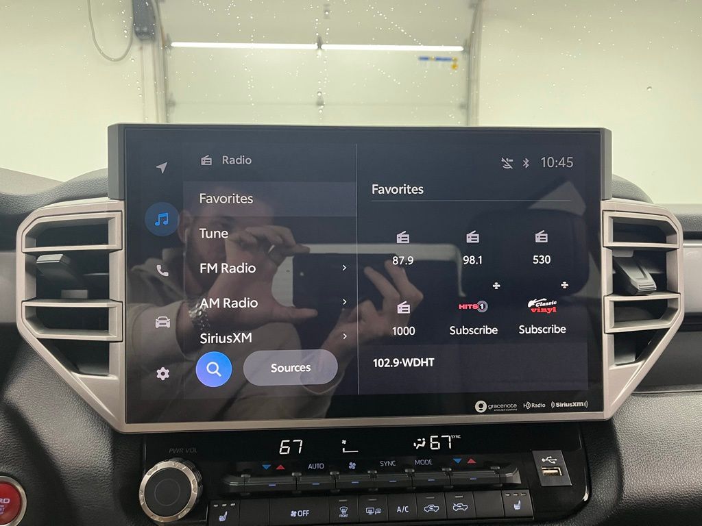 2022 Toyota Tundra SR5 photo 21