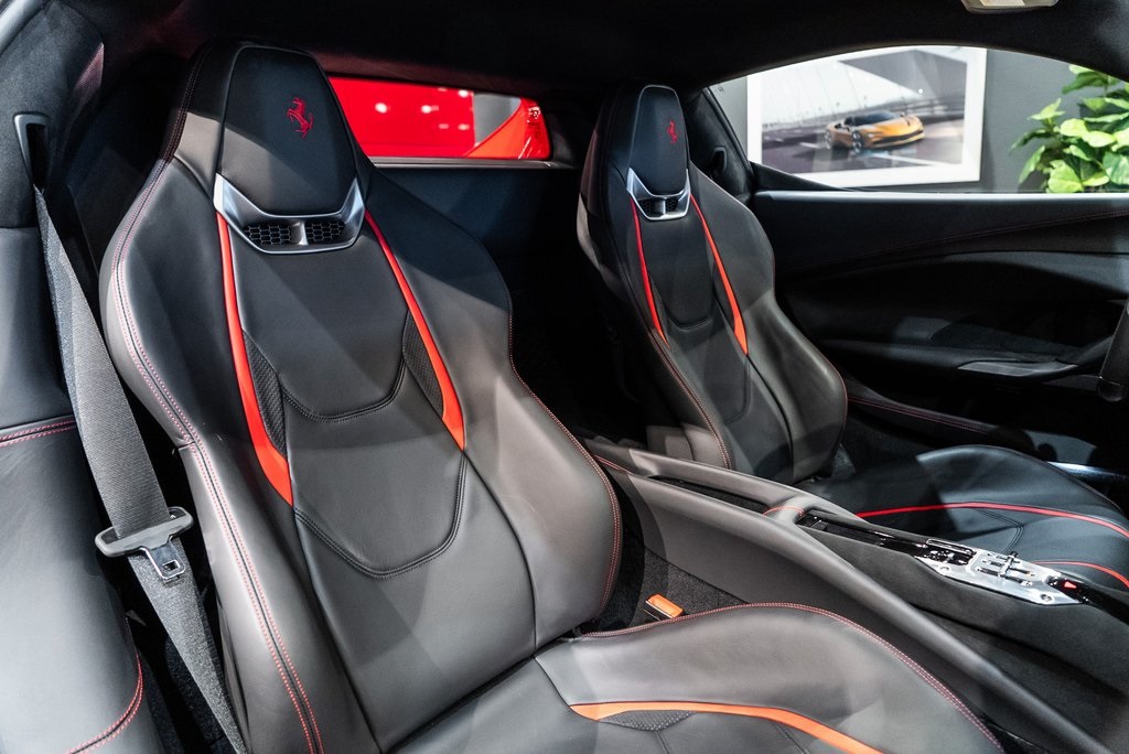 2024 Ferrari 296 GTB photo 32