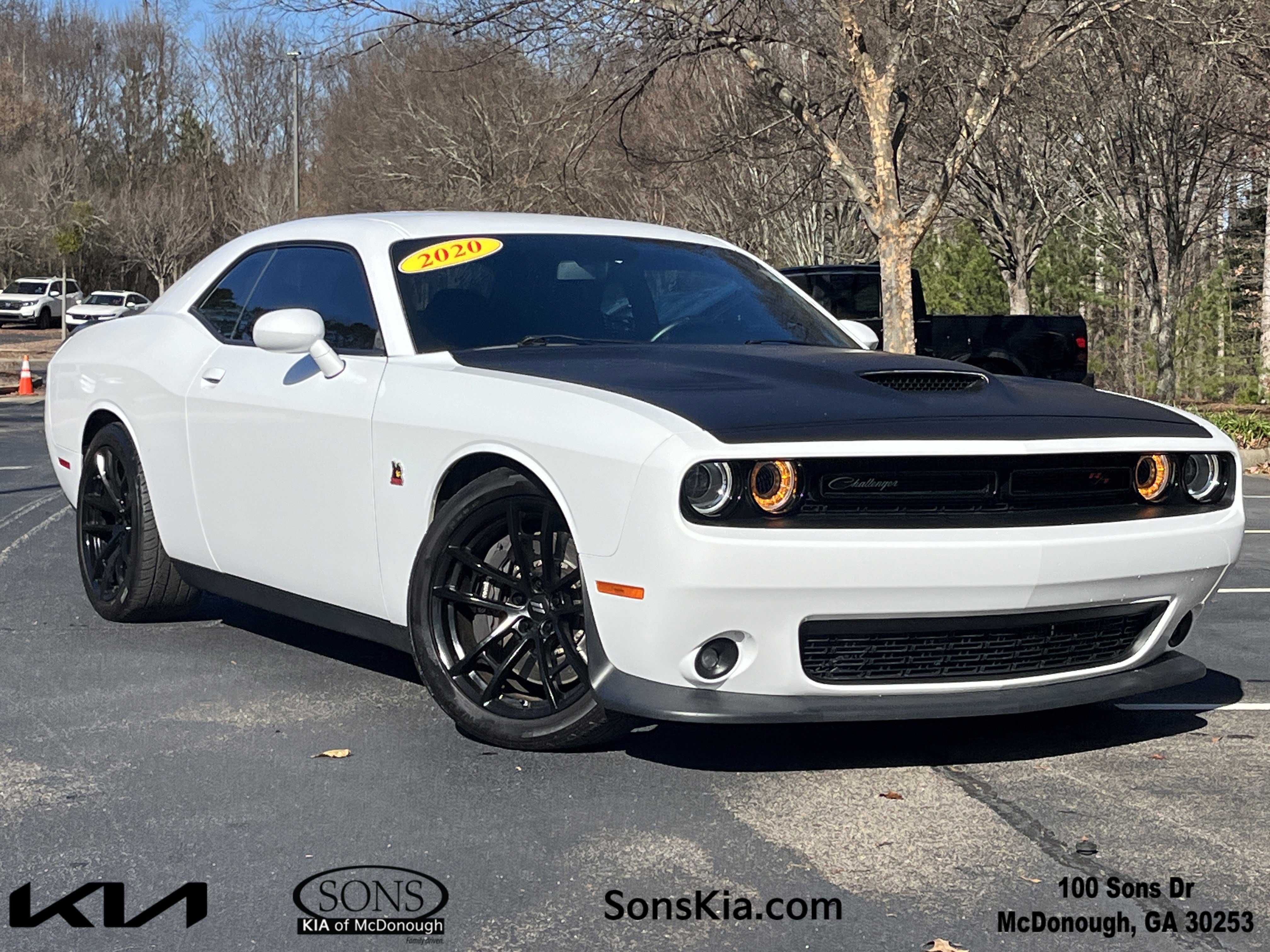 2020 Dodge Challenger R/T's photo
