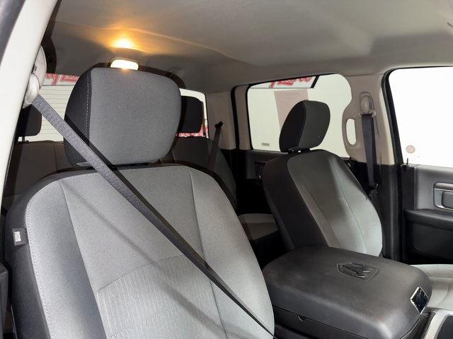 2023 Ram 1500 Classic SLT photo 16