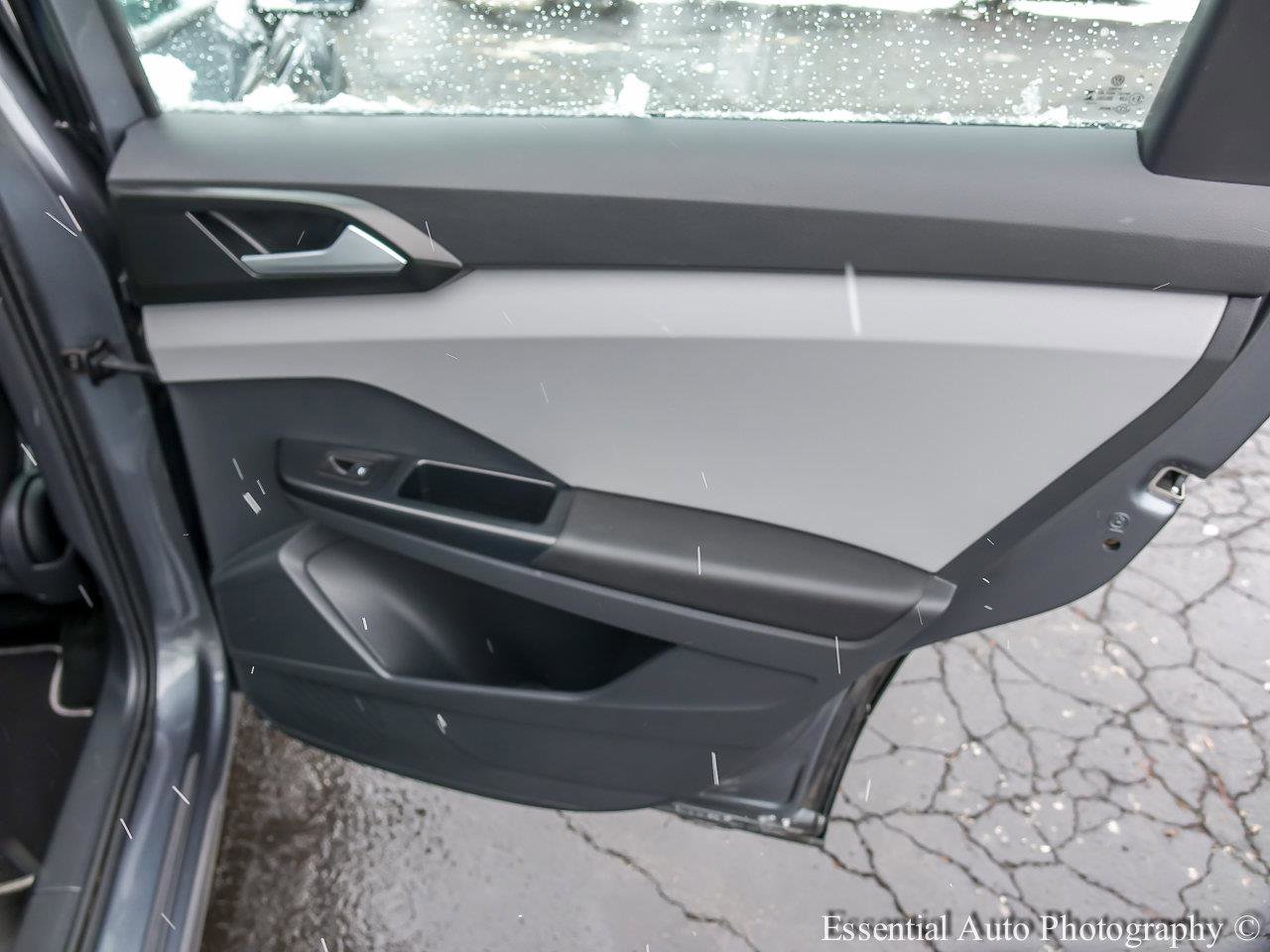 2023 VOLKSWAGEN TAOS - Image 19