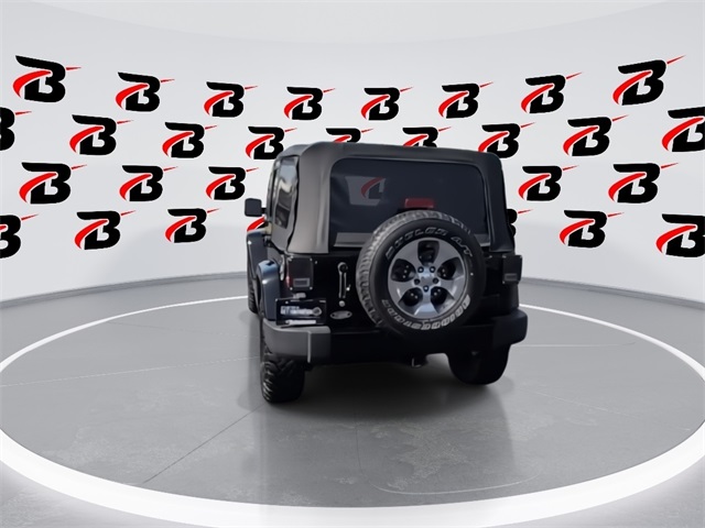 2017 Jeep Wrangler Unlimited Sahara photo 6