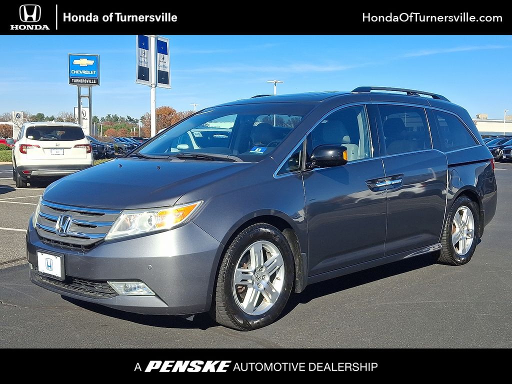 2012 Honda Odyssey Touring's photo