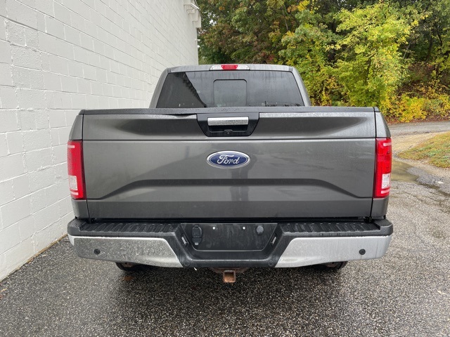 2016 Ford F-150 XLT photo 3