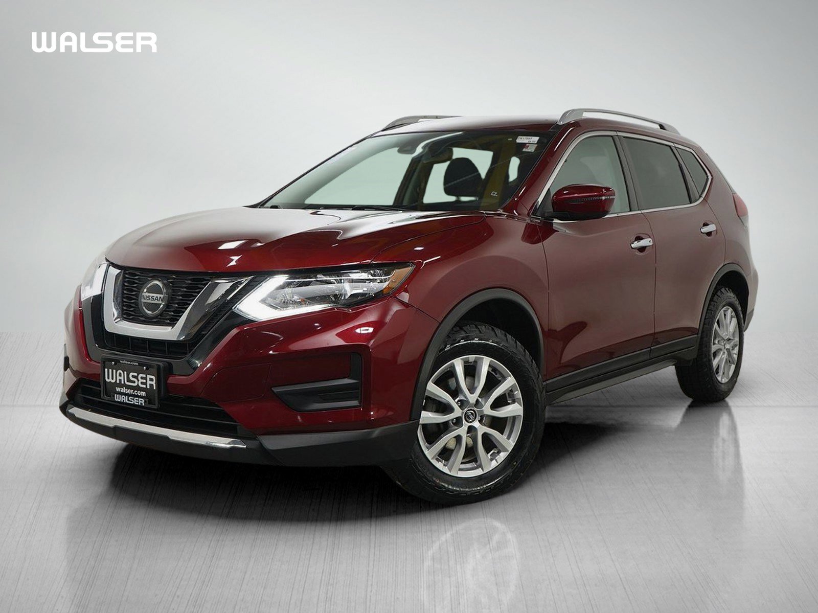 2020 Nissan Rogue SV's photo