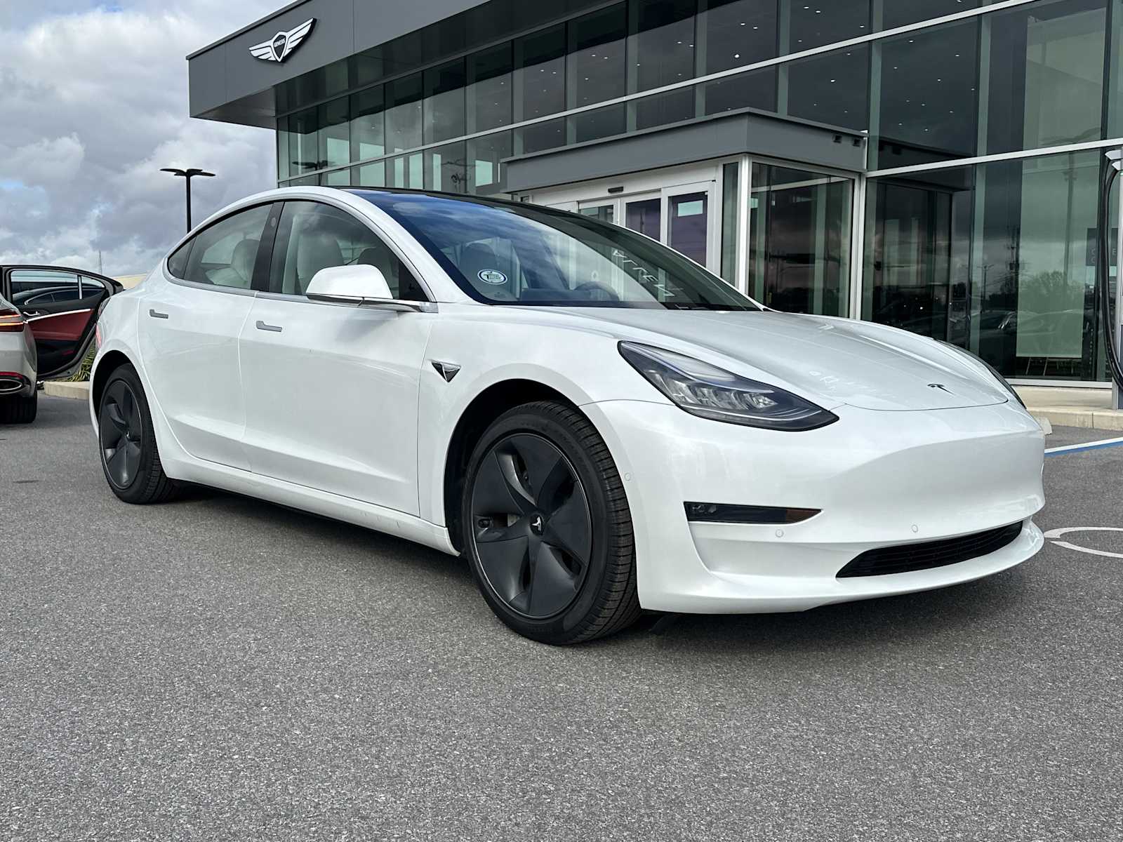 2020 Tesla Model 3 Base's photo