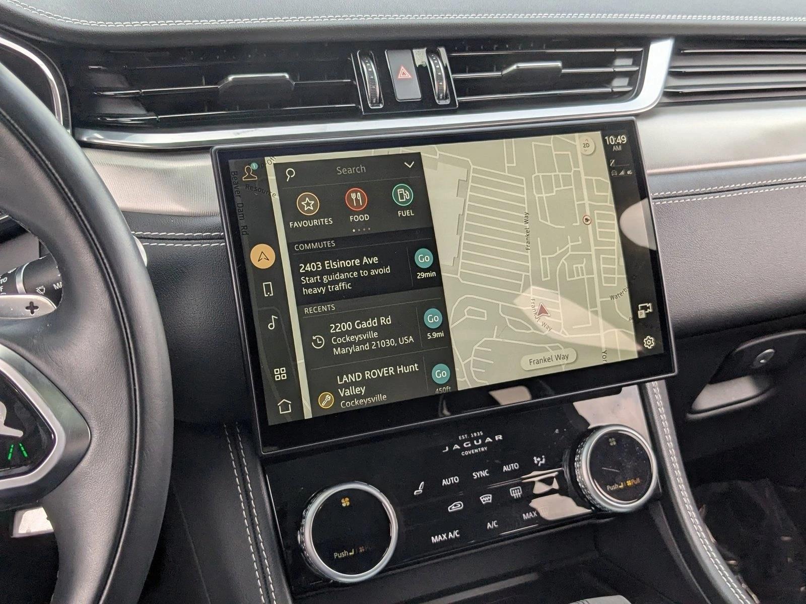2024 Jaguar F-PACE P400 R-Dynamic S photo 9