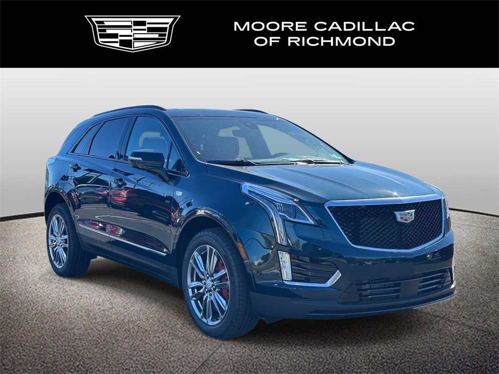 2026 Cadillac XT5 Sport's photo