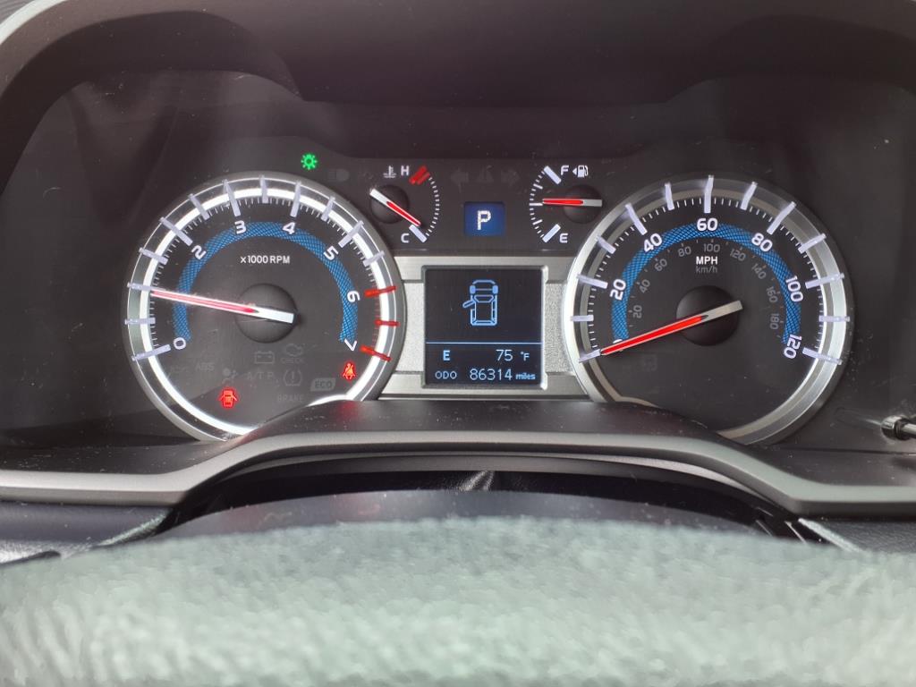 2019 Toyota 4Runner SR5 Premium photo 19