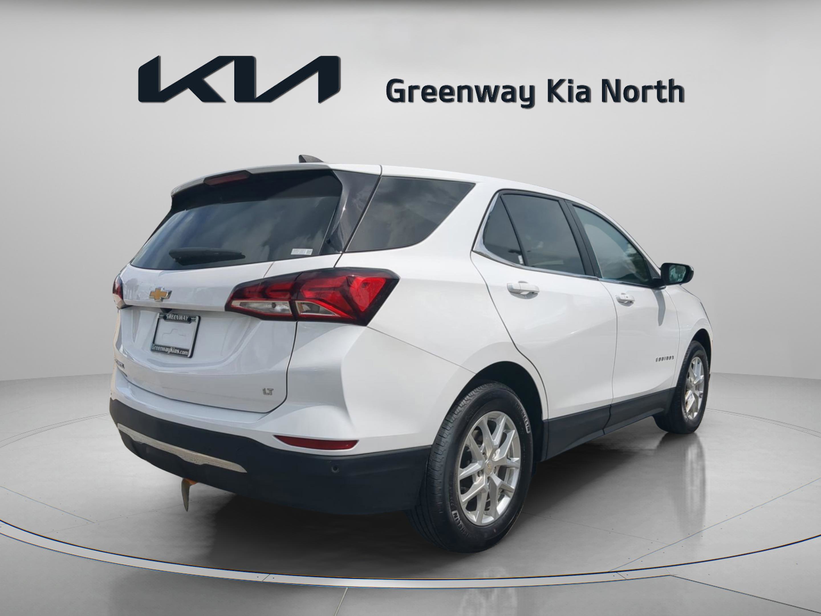 2024 Chevrolet Equinox LT photo 6