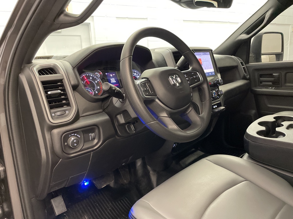 2025 Ram 2500 Tradesman photo 10