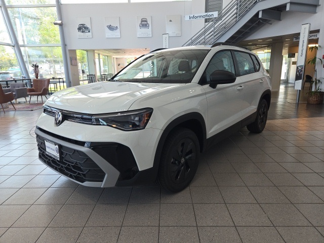 2025 Volkswagen Taos S photo 3