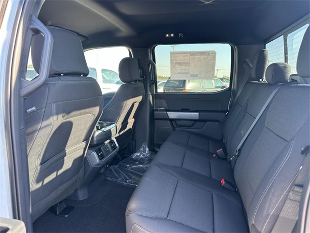 2025 Ford F-150 XLT photo 4