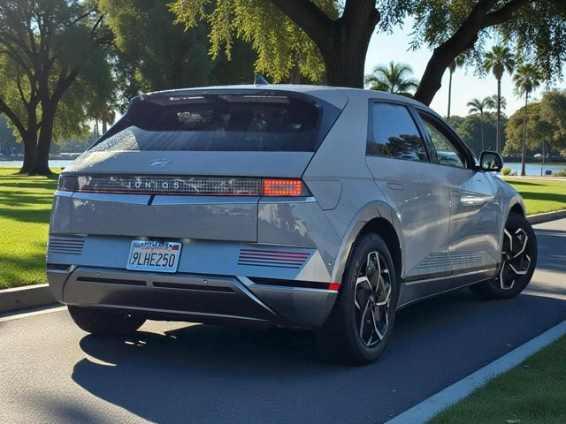 2024 Hyundai Ioniq 5 Limited photo 4